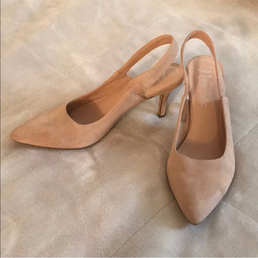 Nanette LaPore nude slingback heels